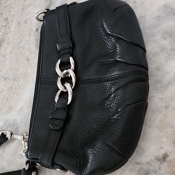 Coach Madison Black Pebbled Leather Chain link Small bag wristlet - Picture 3 of 6